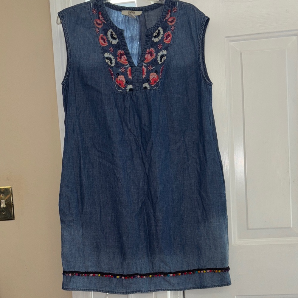 Vintage America Denim Mini Dress with Floral Embroidery Medium